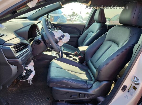 JF2SLDRC4SH542888 2025 SUBARU FORESTER White Front interior view