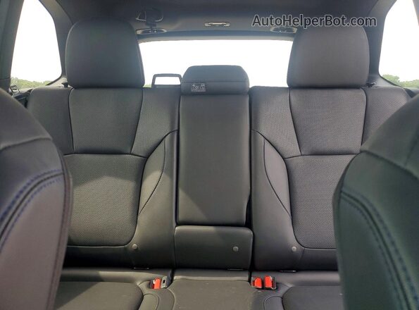 JF2SLDRC5SH486301 2025 SUBARU FORESTER Silver Vista de los asientos traseros