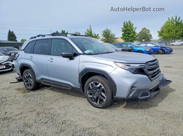 JF2SLDRCXSH511385 2025 SUBARU FORESTER Silver Delantero derecho