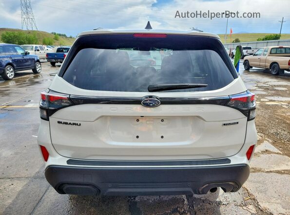 JF2SLDTC1SH501255 2025 SUBARU FORESTER White Widok z tyłu