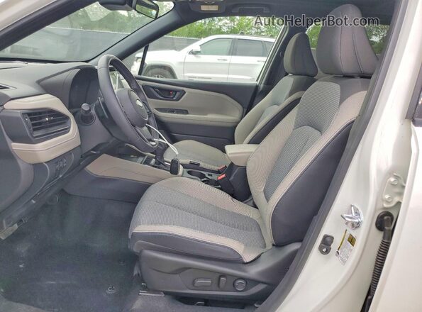 JF2SLSED7SH407987 2025 SUBARU FORESTER White Vista interior delantera