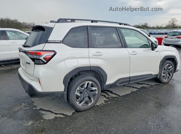 JF2SLSRD5SH442215 2025 SUBARU FORESTER White Tył prawy
