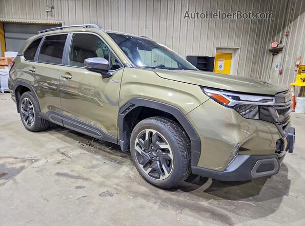 JF2SLSRD6SH419039 2025 SUBARU FORESTER Зеленый Передняя правая четверть