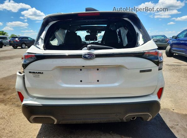 JF2SLSRDXSH450469 2025 SUBARU FORESTER White Widok z tyłu