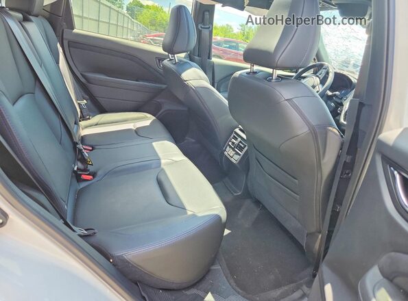 JF2SLSRDXSH450469 2025 SUBARU FORESTER White Widok tylnych siedzeń