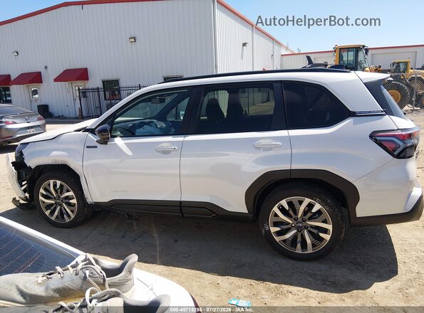 JF2SLSTDXSH422664 2025 SUBARU FORESTER White Панорамний вид салону 360°