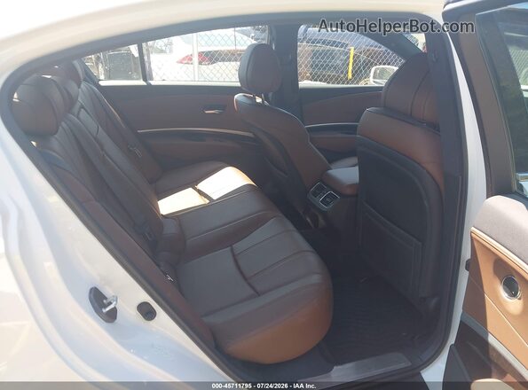 JH4KC1F50JC000216 2018 ACURA RLX White Vista de la etiqueta del VIN