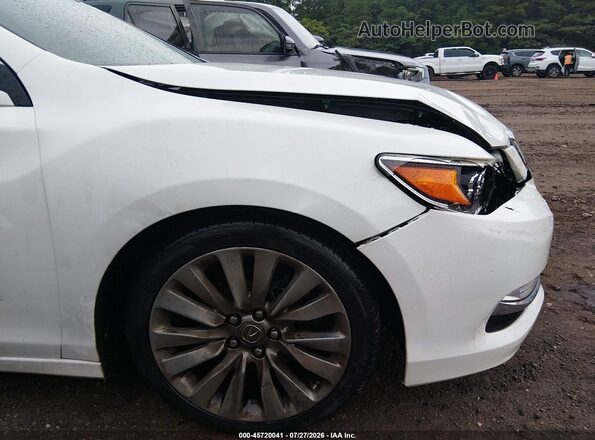 JH4KC1F56HC000330 2017 ACURA RLX White Front view