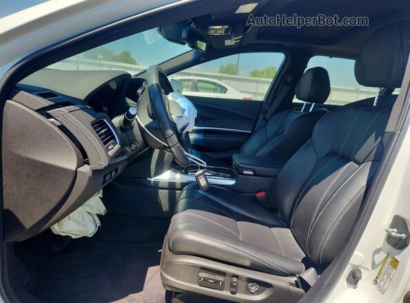 JH4KC2F93JC000204 2018 ACURA RLX White Vista interior delantera