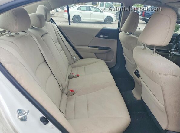 JHMCR6F35HC005873 2017 HONDA ACCORD White Հետևի նստատեղերի տեսք
