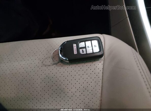 JHMCR6F59HC010432 2017 HONDA ACCORD Черный Вид панели приборов