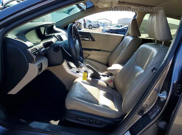 JHMCR6F5XHC010133 2017 HONDA ACCORD Gray Vista interior delantera