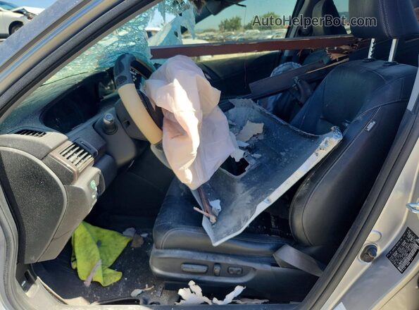 JHMCR6F72HC010693 2017 HONDA ACCORD Silver Vista interior delantera