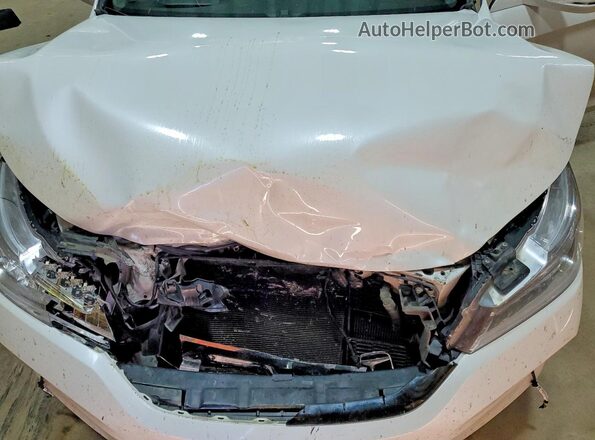 JHMCR6F74HC005852 2017 HONDA ACCORD White Вид задньої частини салону