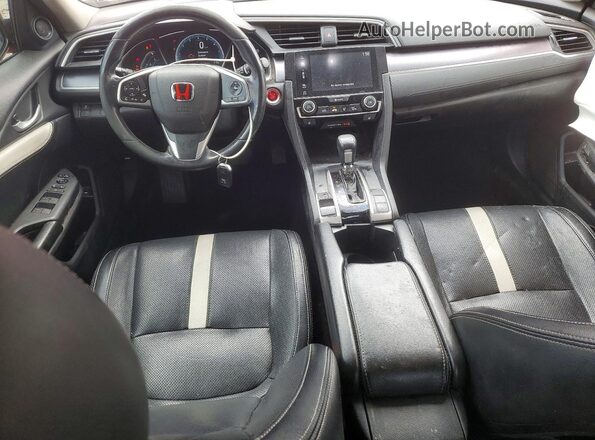 JHMFC1F34JX003595 2018 HONDA CIVIC Красный Вид панели приборов