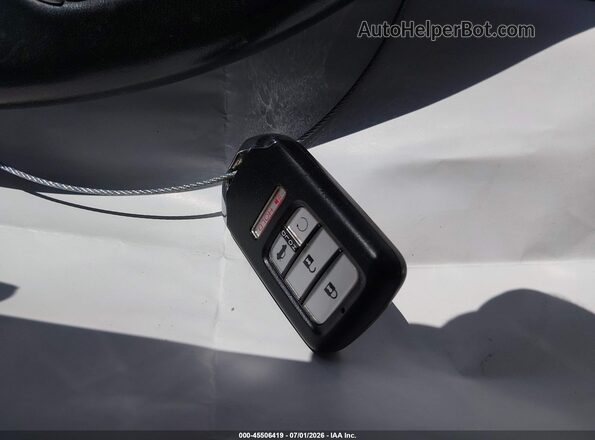 JHMFC1F35JX029803 2018 HONDA CIVIC White Widok deski rozdzielczej