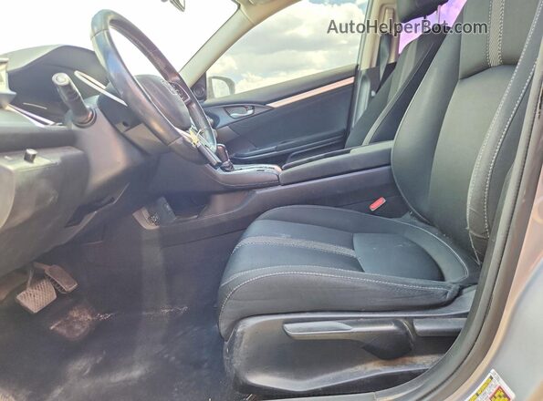 JHMFC1F37JX030936 2018 HONDA CIVIC Серебряный Вид салона спереди
