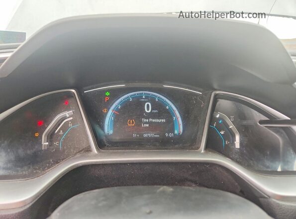 JHMFC1F37JX032248 2018 HONDA CIVIC Серебряный Вид щитка приборов