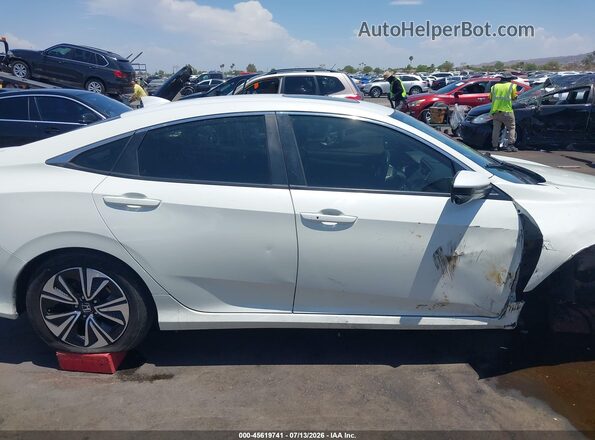 JHMFC1F37JX038776 2018 HONDA CIVIC White Widok wnętrza 360 stopni