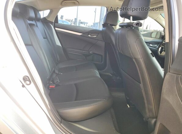 JHMFC1F76JX008462 2018 HONDA CIVIC Серебряный Вид задних сидений
