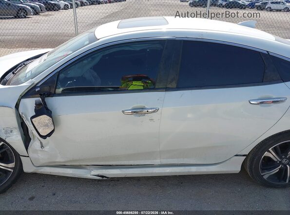 JHMFC1F91JX033853 2018 HONDA CIVIC White 360 interior view