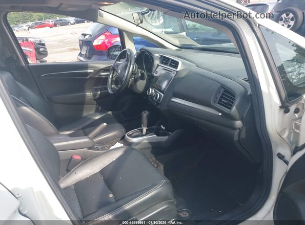 JHMGK5H85HS008271 2017 HONDA FIT White Front interior view
