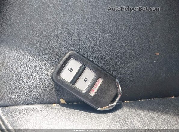 JHMGK5H85HS008271 2017 HONDA FIT White Dashboard view