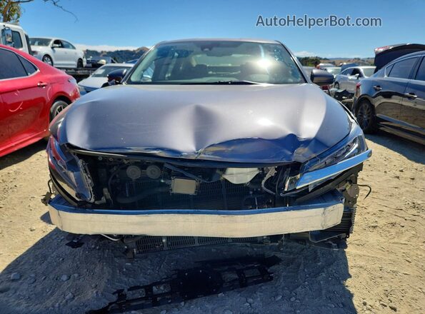 JHMZC5F12JC023841 2018 HONDA CLARITY Gray Front view