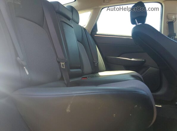 JHMZC5F16JC019727 2018 HONDA CLARITY Gray Widok tylnych siedzeń