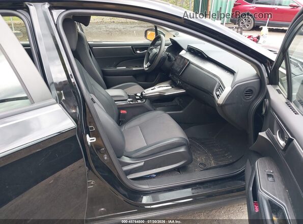 JHMZC5F16JC023079 2018 HONDA CLARITY Black Front interior view