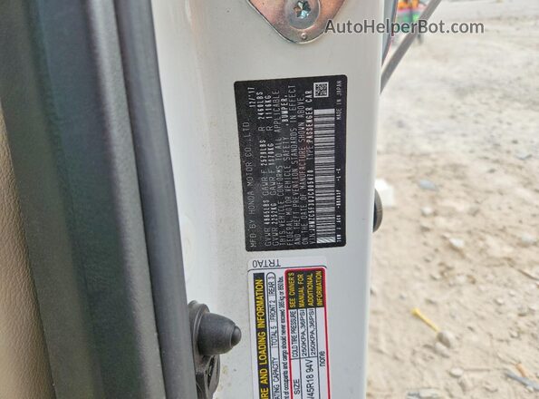 JHMZC5F30JC005470 2018 HONDA CLARITY Белый Вид подкапотного пространства