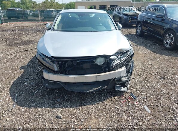 JHMZC5F30JC010507 2018 HONDA CLARITY Серебряный Вид спереди