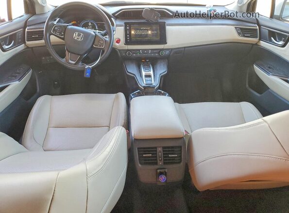 JHMZC5F31JC010645 2018 HONDA CLARITY White Առջևի վահանակի տեսք