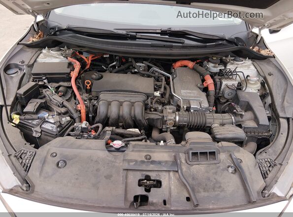 JHMZC5F32JC009827 2018 HONDA CLARITY White Вид ззаду