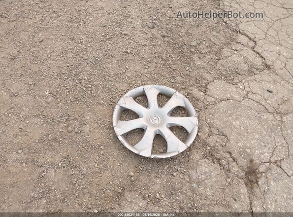 JM1BM1T74G1320535 2016 MAZDA 3 Silver ხელსაწყოთა პანელის ხედი