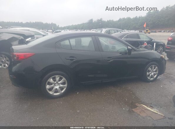 JM1BM1T79G1306579 2016 MAZDA 3 Black Rear interior view