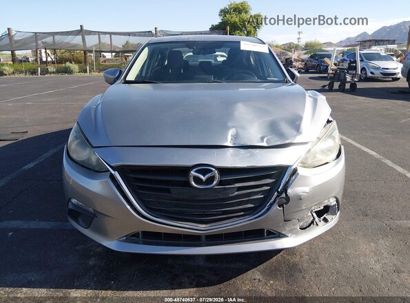 JM1BM1U76G1335407 2016 MAZDA 3 Silver Vista del cuadro de instrumentos