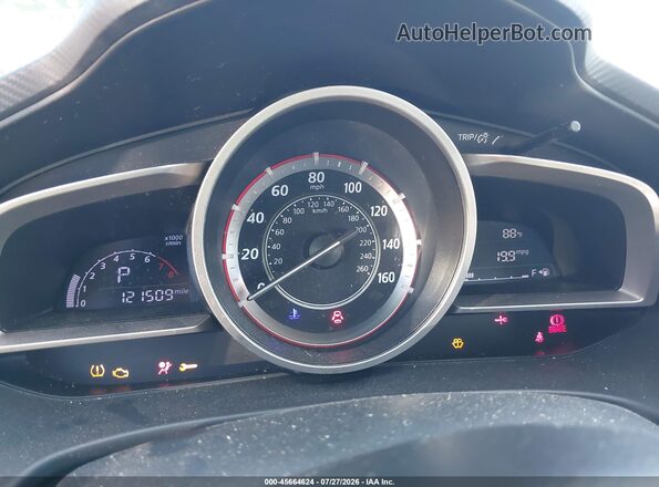 JM1BM1U7XG1294487 2016 MAZDA 3 White Widok tylnych siedzeń