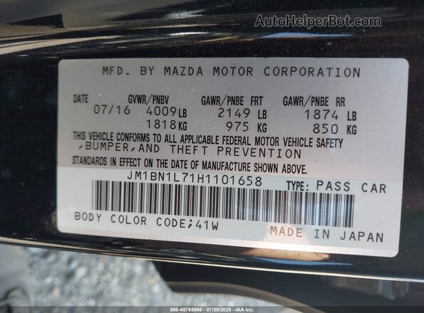 JM1BN1L71H1101658 2017 MAZDA 3 Black Engine compartment view