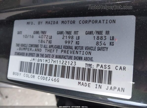 JM1BN1M37H1122123 2017 MAZDA 3 Gray Engine compartment view