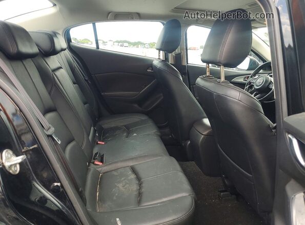 JM1BN1V33J1158301 2018 MAZDA 3 Black Հետևի նստատեղերի տեսք