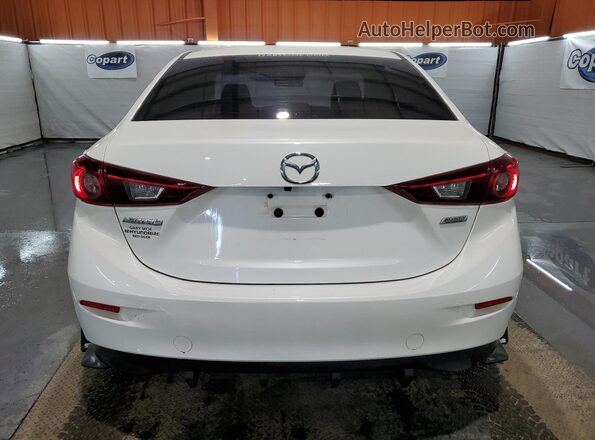 JM1BN1V72J1173097 2018 MAZDA 3 Белый 