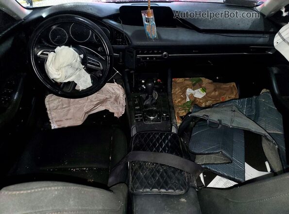 JM1BPAAL1M1311987 2021 MAZDA 3 Black Vista del salpicadero