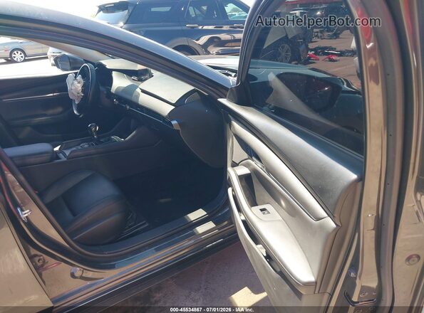 JM1BPABL0M1345921 2021 MAZDA 3 Gray Front interior view