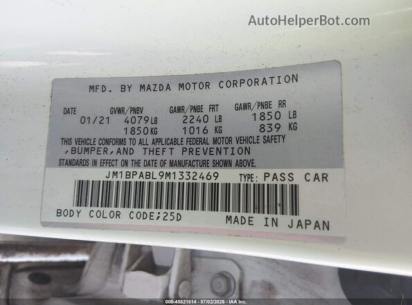 JM1BPABL9M1332469 2021 MAZDA 3 White Vista del compartimento del motor