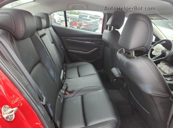 JM1BPABLXT1862870 2026 MAZDA 3 Red Հետևի նստատեղերի տեսք