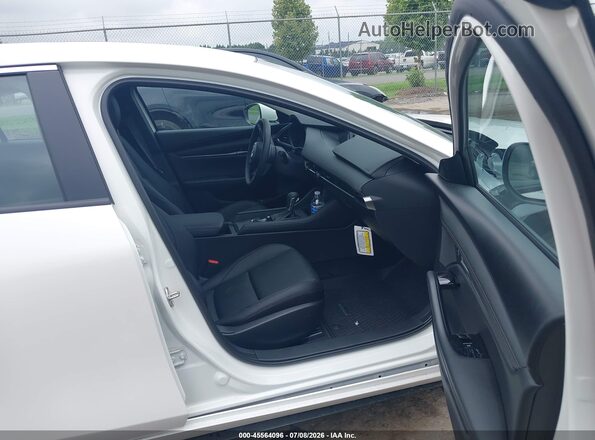 JM1BPACL5T1853508 2026 MAZDA 3 White Widok wnętrza z przodu
