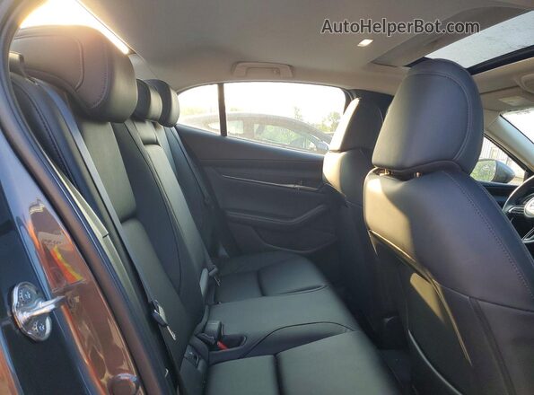 JM1BPACLXT1860521 2026 MAZDA 3 Gray Հետևի նստատեղերի տեսք