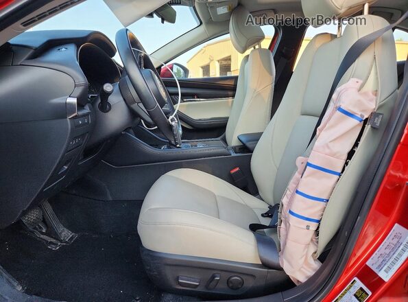 JM1BPACM6S1757071 2025 MAZDA 3 Red Вид салону спереду