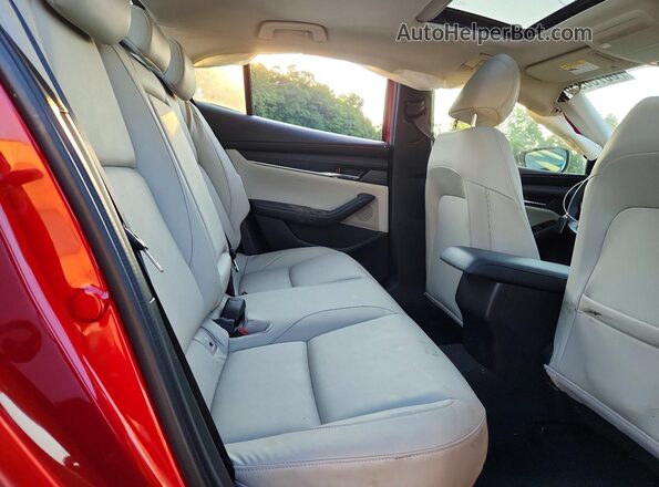 JM1BPACM6S1757071 2025 MAZDA 3 Red Вид задніх сидінь
